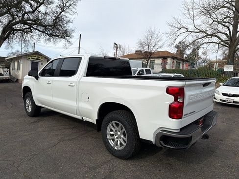 Used 2022 Chevrolet Silverado 1500 LT w/ Z71 Off-Road Package AWD/4WD image 12