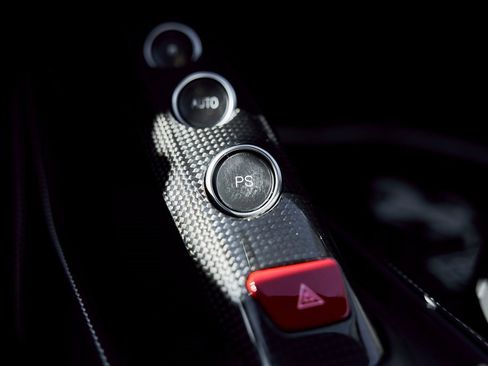 Used 2017 Ferrari 488 GTB image 67