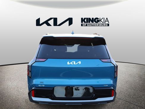 Used 2024 Kia EV9 GT-Line AWD/4WD image 4
