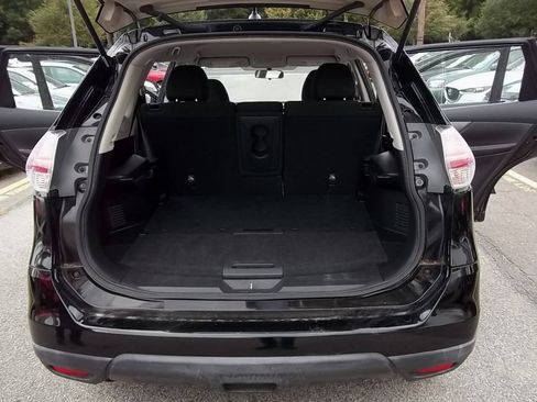 Used 2015 Nissan Rogue S AWD/4WD image 25