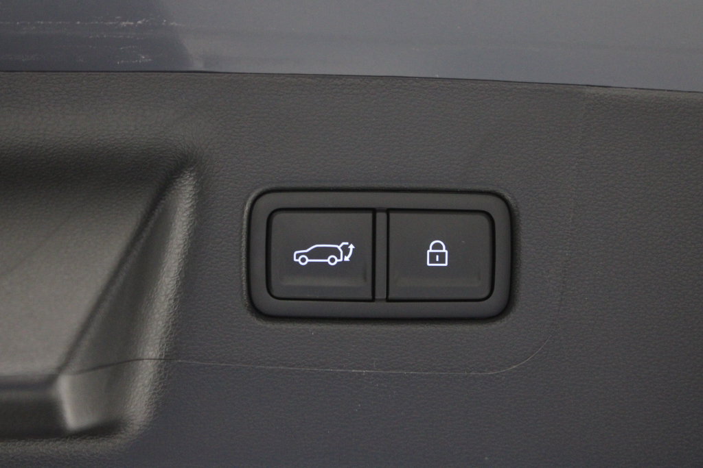 Certified 2026 Hyundai Santa Fe SEL FWD image 19