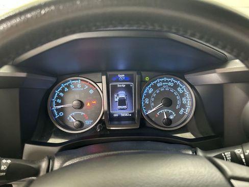 Used 2019 Toyota Tacoma TRD Sport w/ Technology Package AWD/4WD image 13