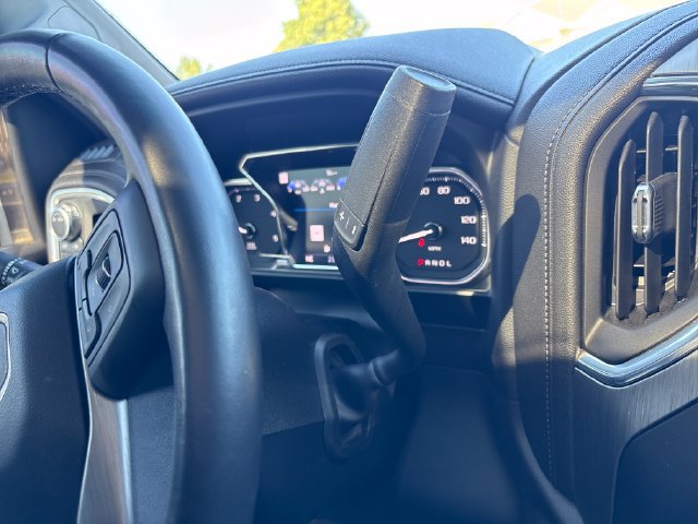 Used 2022 GMC Sierra 3500 Denali w/ Denali Black Diamond Edition AWD/4WD image 27
