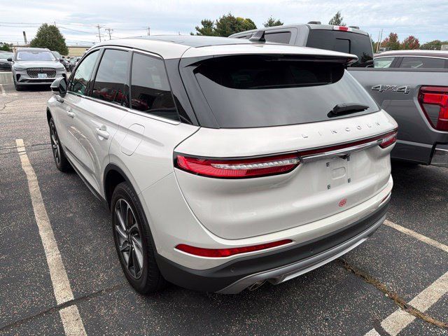 Used 2023 Lincoln Corsair AWD w/ Equipment Group 101A image 4