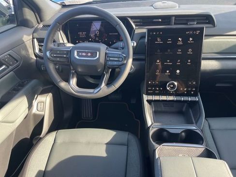 New 2026 GMC Terrain AT4 w/ Convenience Package III image 19