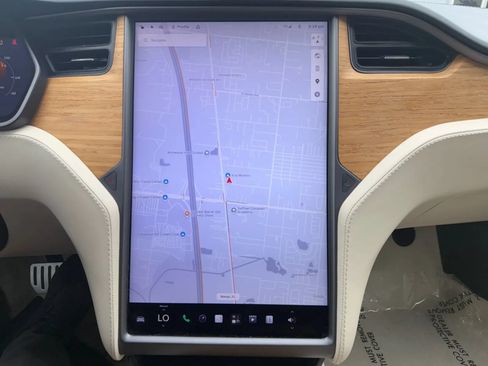 Used 2019 Tesla Model S Performance AWD/4WD image 17