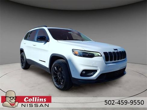Used 2023 Jeep Cherokee Altitude Lux image 14