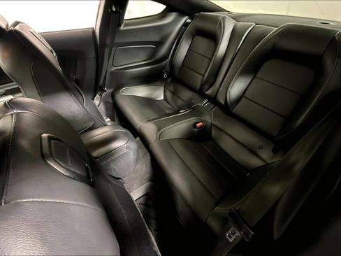 Used 2022 Ford Mustang Premium image 25