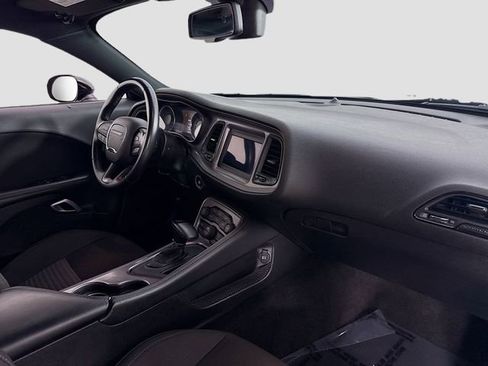 Used 2023 Dodge Challenger GT image 27