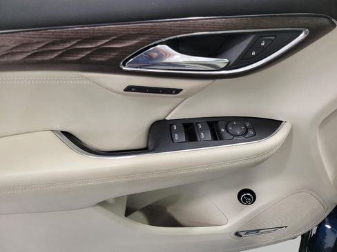 Used 2023 Buick Envision Avenir AWD/4WD image 56