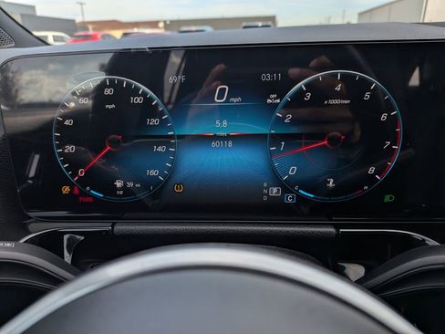 Used 2023 Mercedes-Benz GLA 250 w/ Premium Package image 17