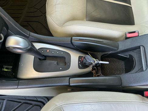 Used 2005 Saab 9-3 Aero FWD image 15