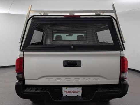Used 2021 Toyota Tacoma SR RWD image 12