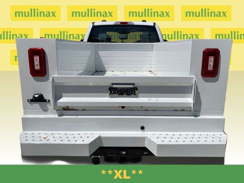 New 2025 Ford F250 XL w/ XL Chrome Package image 8