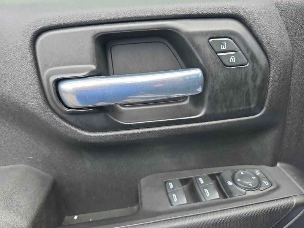 Used 2020 Chevrolet Silverado 1500 Custom Trail Boss w/ Custom Convenience Package AWD/4WD image 14