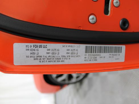 Used 2017 Dodge Challenger SXT w/ Sound Group image 40