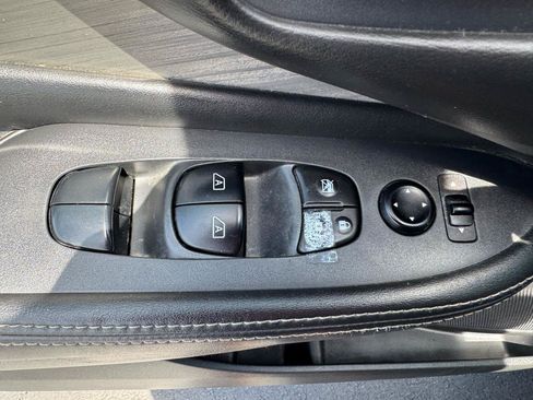 Used 2016 Nissan Murano S w/ Cargo Package AWD/4WD image 13