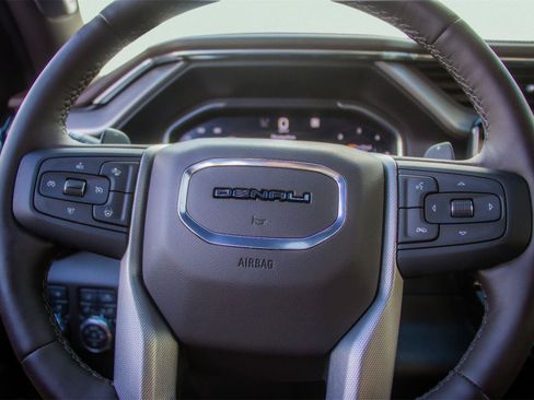 Used 2026 GMC Sierra 1500 Denali AWD/4WD image 14
