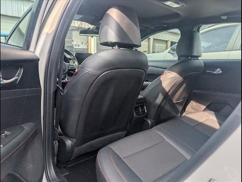 Used 2021 Kia Forte GT image 16