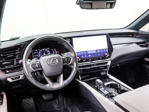 Used 2024 Lexus RX 350 Premium w/ Convenience Package FWD image 5