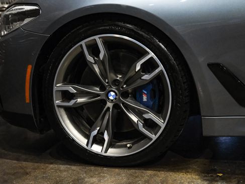 Used 2020 BMW M550i xDrive w/ Executive Package AWD/4WD image 60