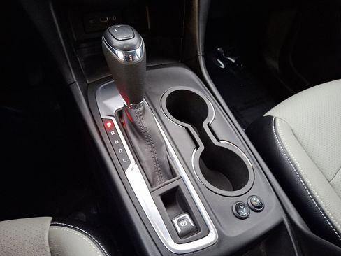 Used 2019 Chevrolet Equinox LT image 14