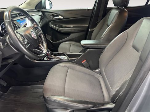 Used 2023 Buick Encore GX Preferred FWD image 23