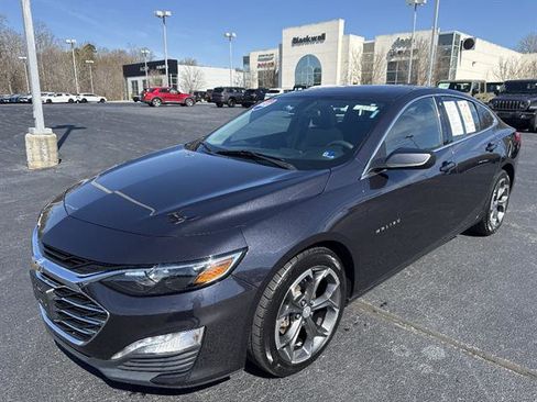 Used 2022 Chevrolet Malibu LT image 3
