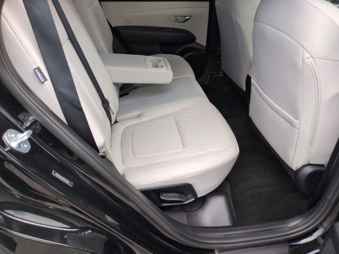 Used 2025 Hyundai Tucson SEL FWD image 40