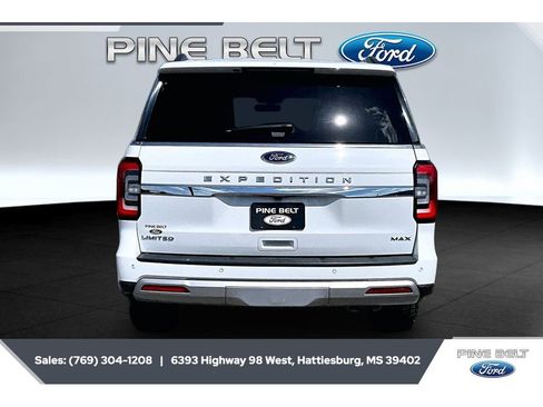 Used 2023 Ford Expedition Max Limited AWD/4WD image 4