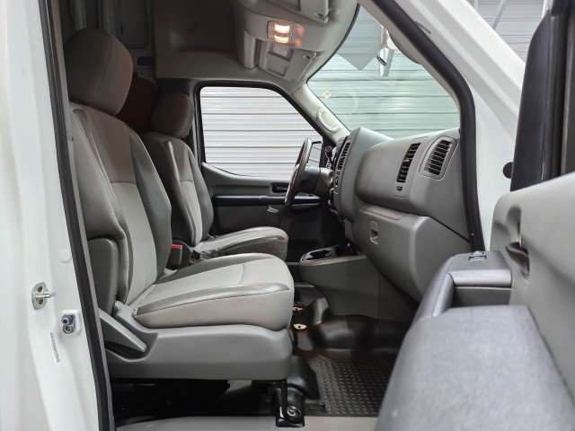 Used 2019 Nissan NV 2500 SV RWD image 17
