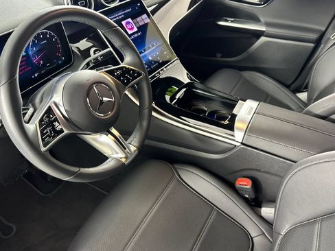 Certified 2026 Mercedes-Benz GLC 300 image 11