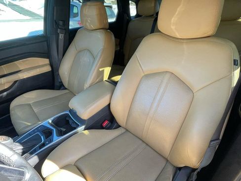 Used 2014 Cadillac SRX Luxury w/ Driver Awareness Package image 17