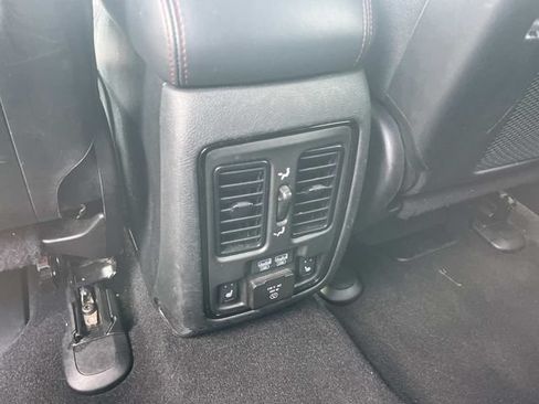Used 2024 Dodge Durango GT AWD/4WD image 21