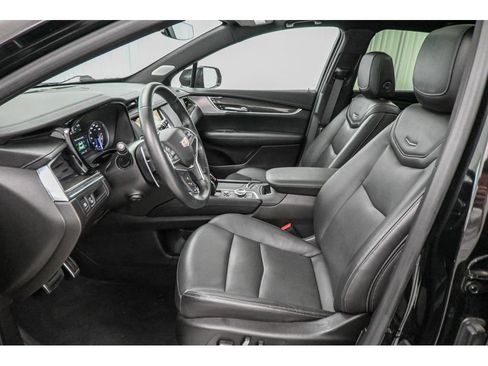 Certified 2023 Cadillac XT5 Sportv AWD/4WD image 19