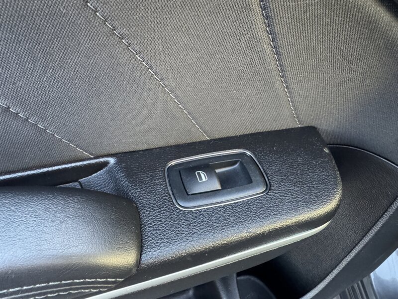 Used 2022 Dodge Charger R/T RWD image 31