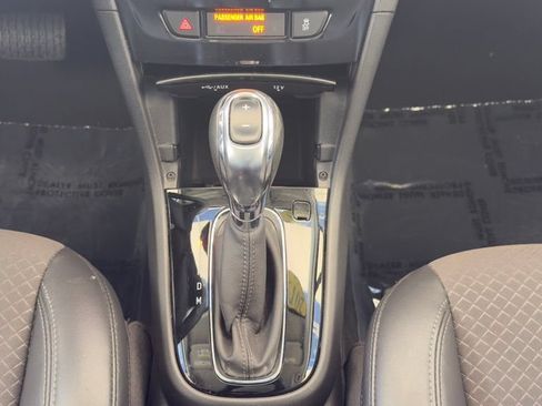 Used 2019 Buick Encore Preferred FWD image 22