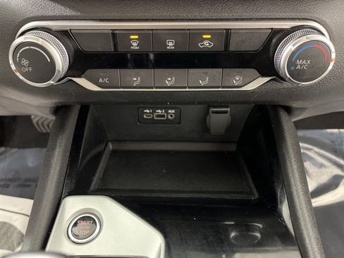 Used 2024 Nissan Altima 2.5 SV image 27