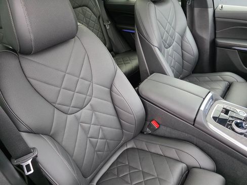 Used 2023 BMW X5 sDrive40i w/ M Sport Package image 28