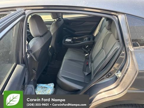Used 2022 Subaru Crosstrek 2.5i Sport AWD/4WD image 14