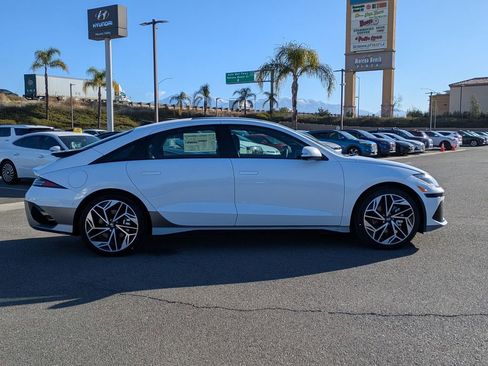 New 2025 Hyundai Ioniq 6 Limited image 7