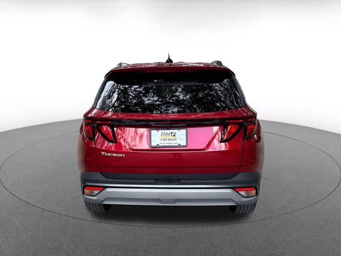Used 2026 Hyundai Tucson SEL FWD image 8