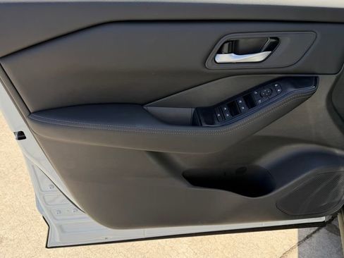 New 2026 Nissan Rogue SV FWD image 16