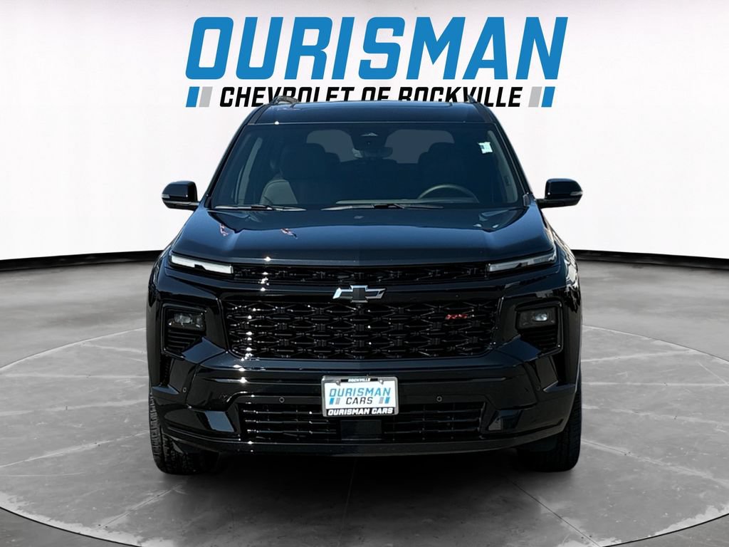 Used 2025 Chevrolet Traverse RS FWD image 8