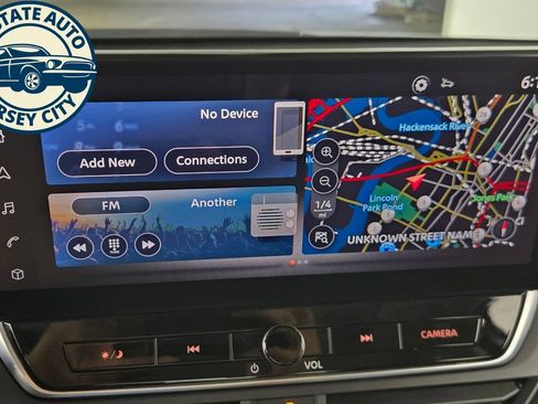 Used 2023 Nissan Altima 2.5 SL FWD image 14