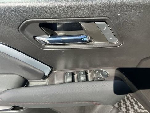 Used 2024 Chevrolet Colorado Z71 w/ Z71 Convenience Package 2 image 20