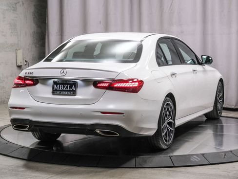 Certified 2022 Mercedes-Benz E 350 Sedan image 4