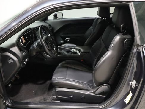 Certified 2018 Dodge Challenger GT w/ Driver Convenience Group image 11