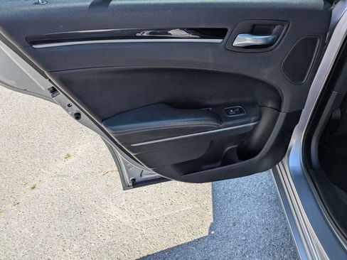Used 2017 Chrysler 300 S AWD/4WD image 29