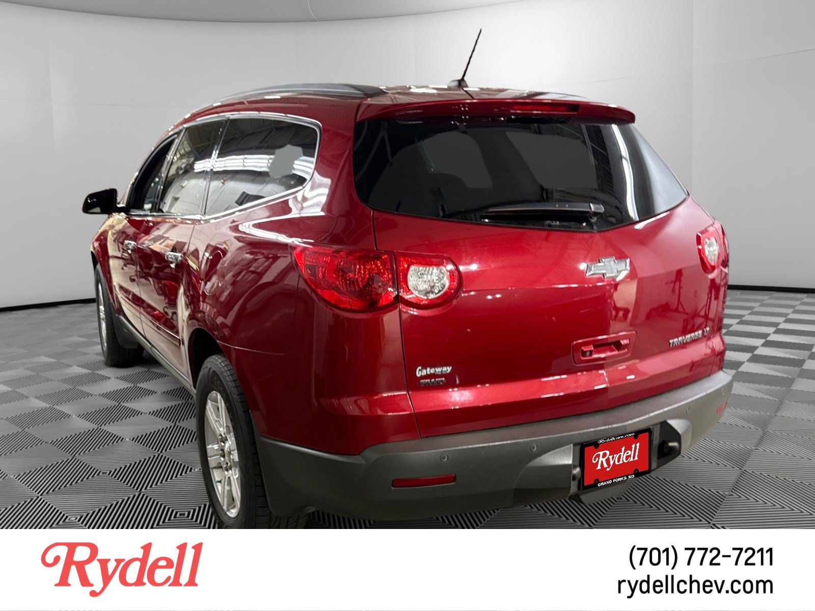 Used 2012 Chevrolet Traverse LT AWD/4WD image 2